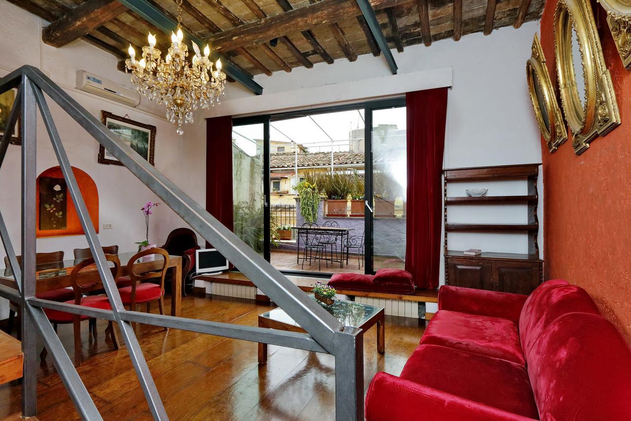 Vicolo Del Bologna Terrace Loft Apartment